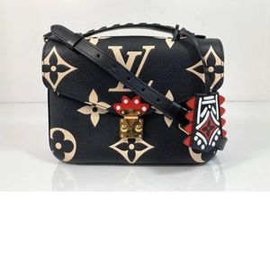🥳🍾 SOLD!!!! 🍾Louis Vuitton Limited Edition Crafty Monogram Pochette Metis